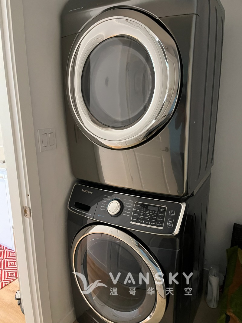 251101183323_IMG_4255 1.jpg